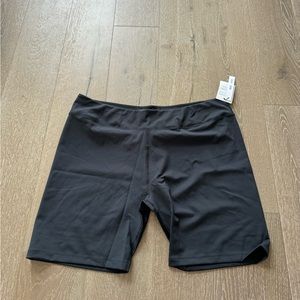 ASOS 4505 Curve body-hugging shorts
